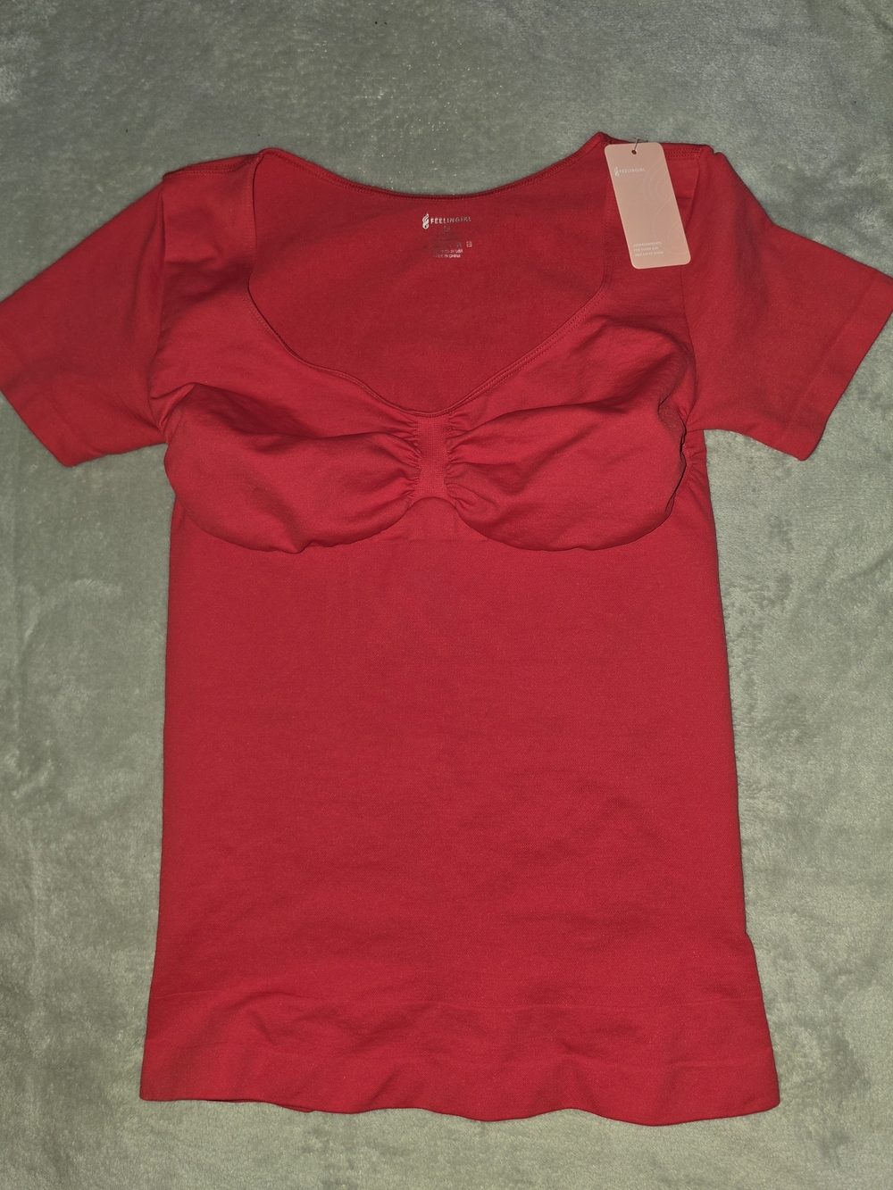 Feeling Girl Red Shapewew4Top Size Medium